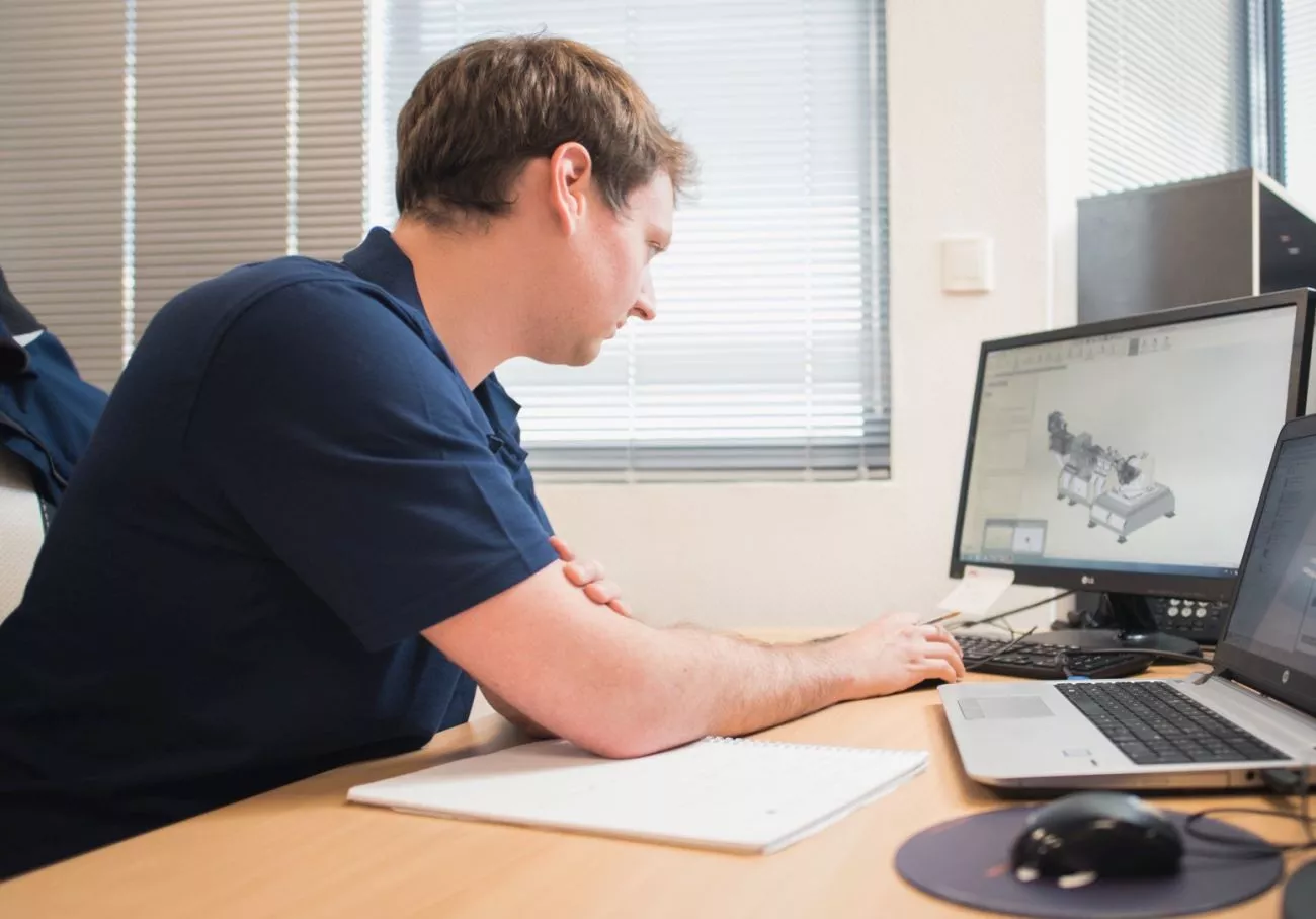 Assistance technique en régie Un ingénieur en immersion chez son client